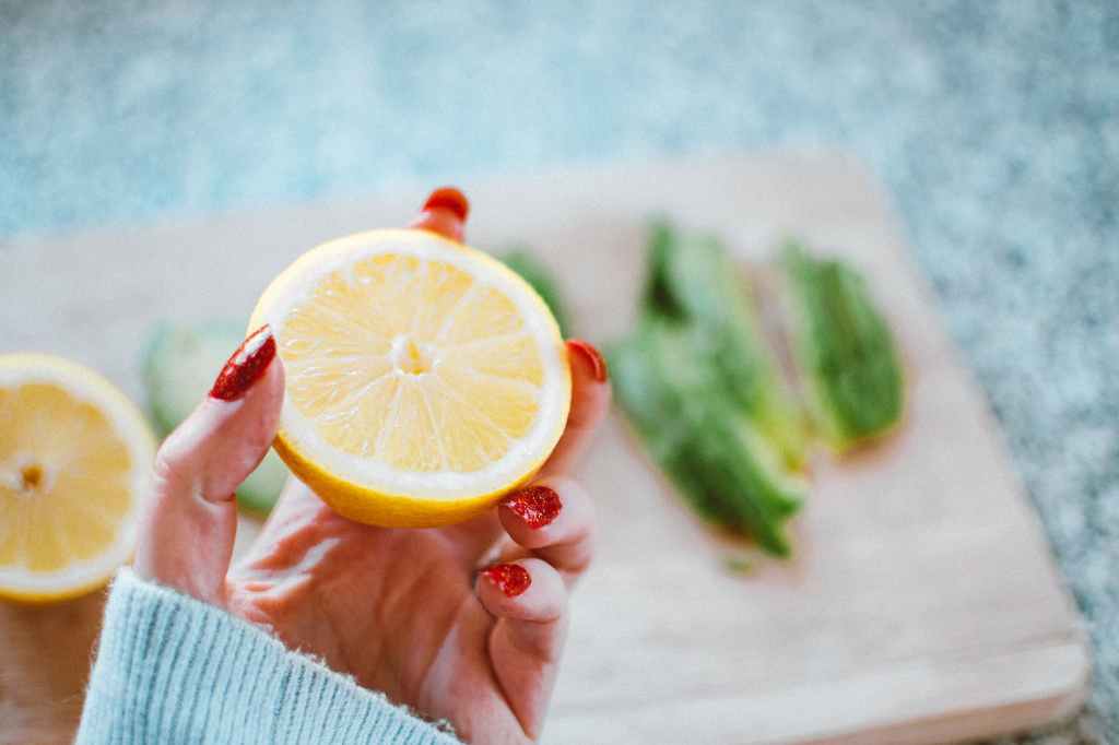 The Power of Vitamin C: A Key Ingredient for Healthy Blood Vessels